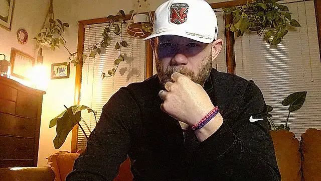 StripChat marcus_graves_13 is Freechat marcus_graves_13 — Oil Show (Jerk Off 10 MInutes)