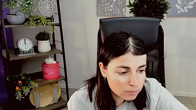 MartaEdams on StripChat