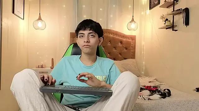Matty_Sparkk on StripChat 