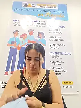 MAYE__13 — Walking NAKED 2 MINUTES  -TICKET