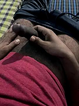 MeekBatgirl on StripChat 