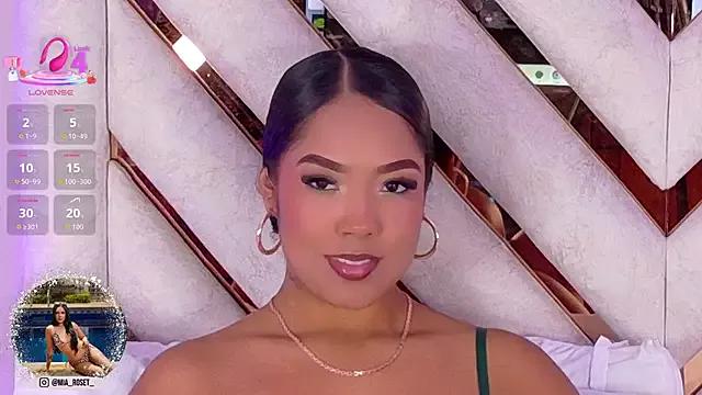 Mia_Roset from StripChat