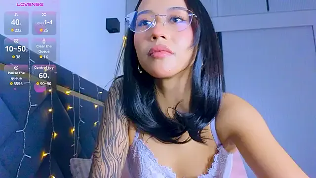 Mia_Tin on StripChat