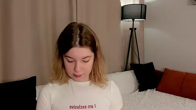 MilaBooobs on StripChat
