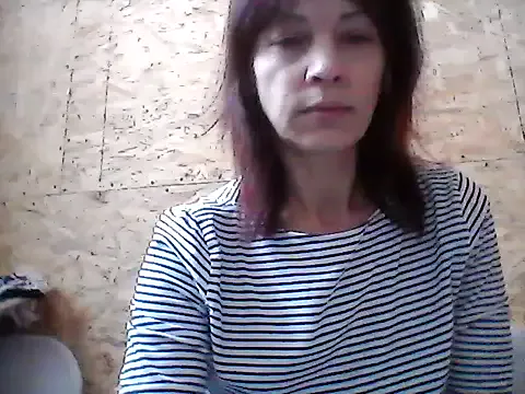 StripChat Milana38 is Freechat Milana38 — If you love animals, please support me.