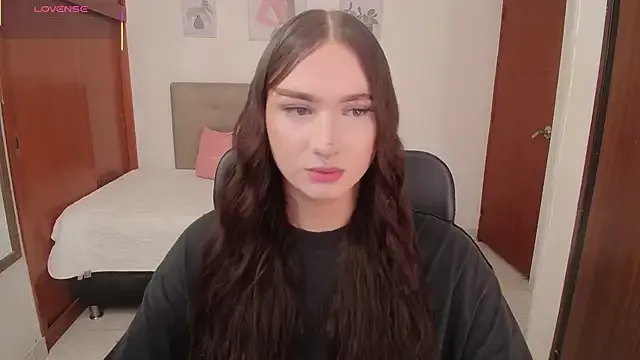 Miley_Baker on StripChat