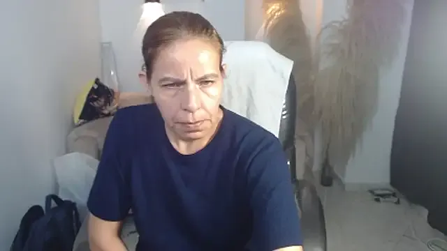 StripChat Milf_karlye is Freechat Milf_karlye — make me reach a rich orgasm