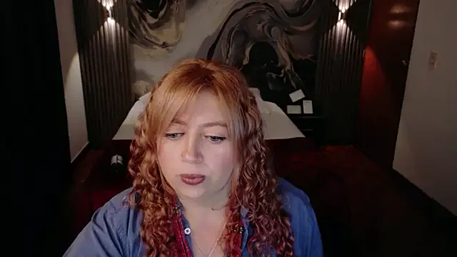 Freechat MilfArlet on StripChat