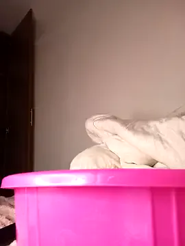 MINNYIRI — Freechat on StripChat