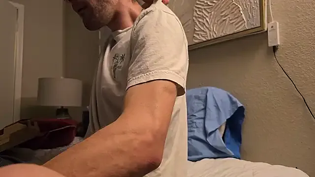 Freechat Mrkarizma on StripChat