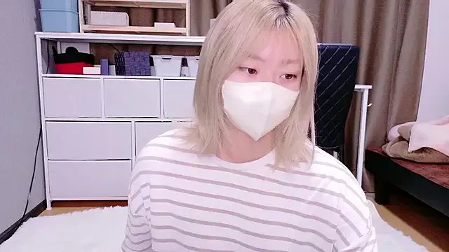 Nana__ch on StripChat 