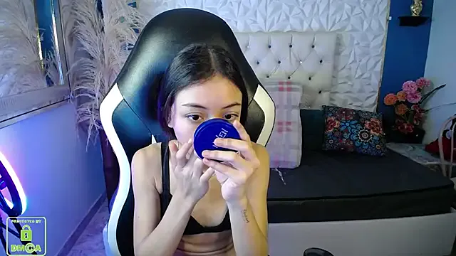 Private NathaliaSweet_11 on StripChat