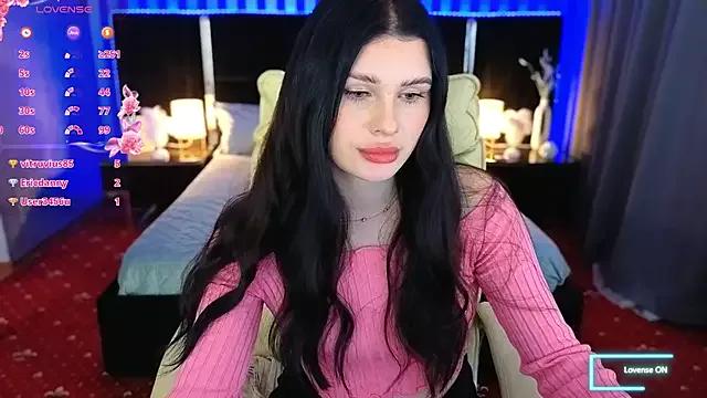Neyla_Charm from StripChat