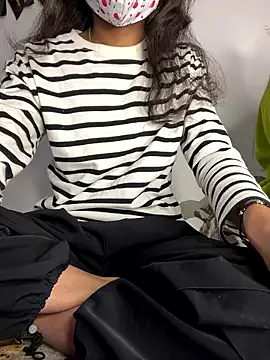 Freechat paribaby09 on StripChat