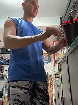 Paul22cm- from StripChat