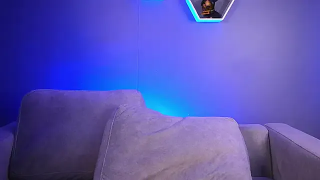 Paul_Phoenix on StripChat