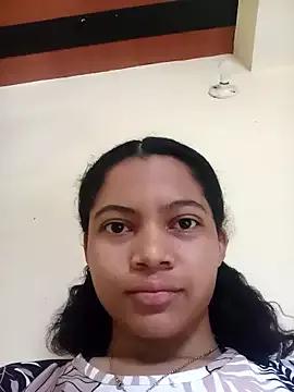 PenelopeShine on StripChat 