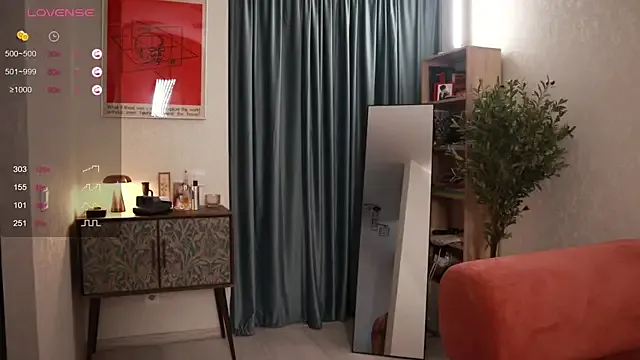 Freechat Pheromoon on StripChat