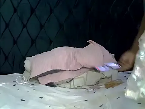 Freechat pocupines on StripChat