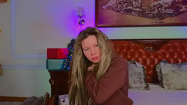 Real_Tini on StripChat