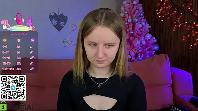 Rina_Panic on StripChat