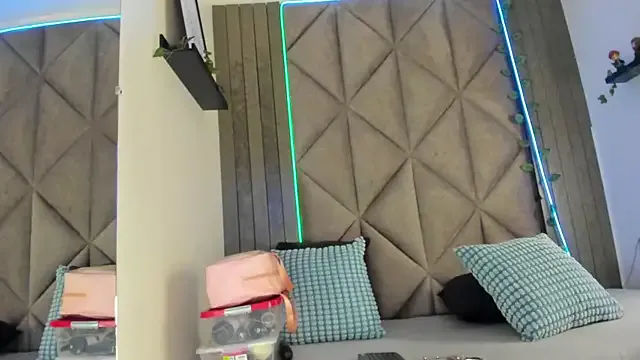 SabrinaSpell_ on StripChat