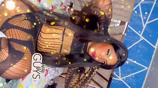 SARA_BEAUTYXX on StripChat 