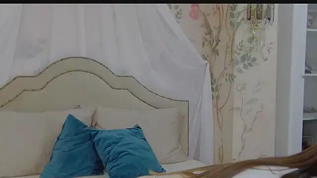 Freechat SashaMeow on StripChat