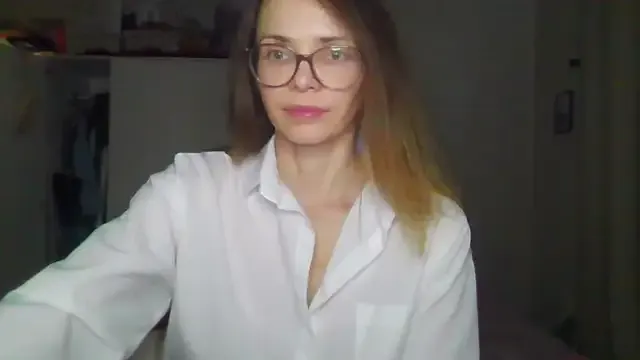 SEA_Dream — Lean closer to the camera 