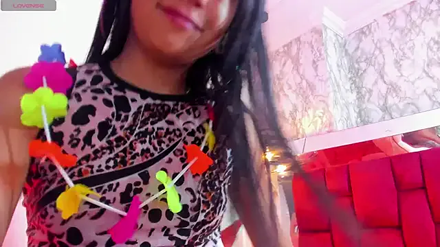 Sheilly_brown on StripChat