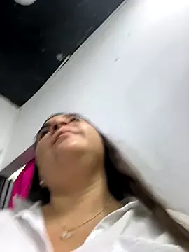 Freechat sofiafantasy on StripChat