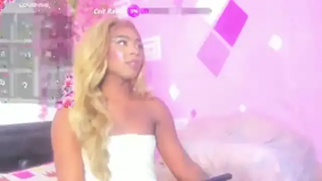 StripChat SofiaMartyntr is Freechat SofiaMartyntr — MILK RAIN WITH STRONG EJACULATION.