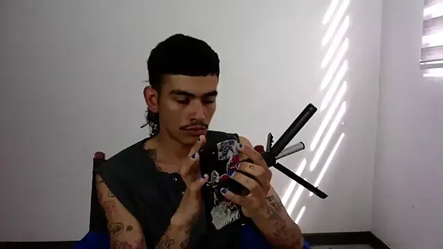 sorry-mom69 on StripChat 