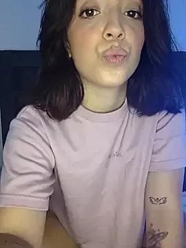 summi10 on StripChat 
