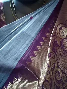 Freechat TAMIL_ELAKKIYA on StripChat