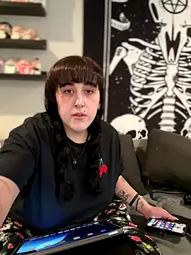 ThicBunz on StripChat