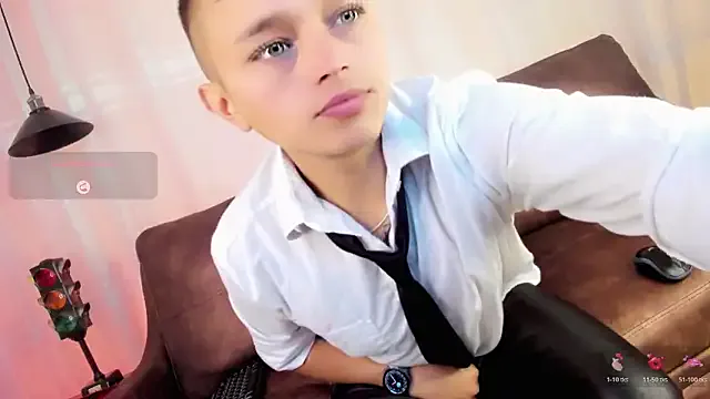 Tim_wolf on StripChat