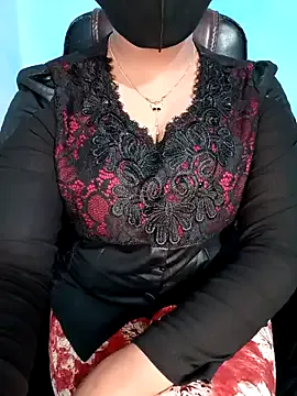 Toma-Roy — Full nude show