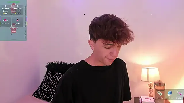 Freechat Tomy_Rox on StripChat