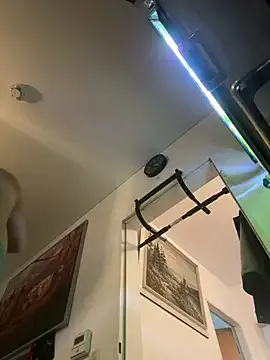 Freechat Toyjungee on StripChat