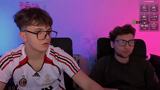 Freechat travis_wolf_ on StripChat