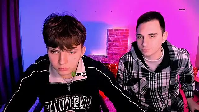 Freechat travis_wolf_ on StripChat