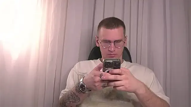 vance_rulez on StripChat