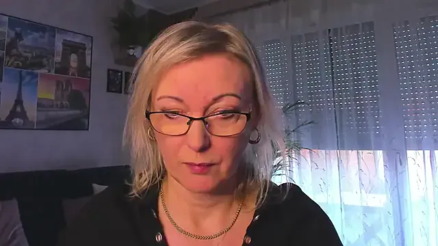 vanessa_chat on StripChat