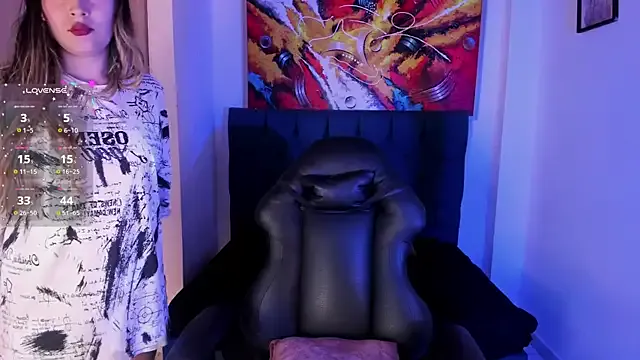 Violet_Blazee on StripChat