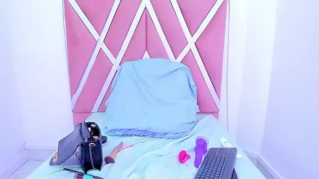 StripChat wanda_olsen_ is Freechat wanda_olsen_ — Show Boobs + 1 Min Control