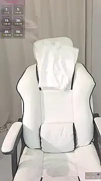 xinyu69 on StripChat