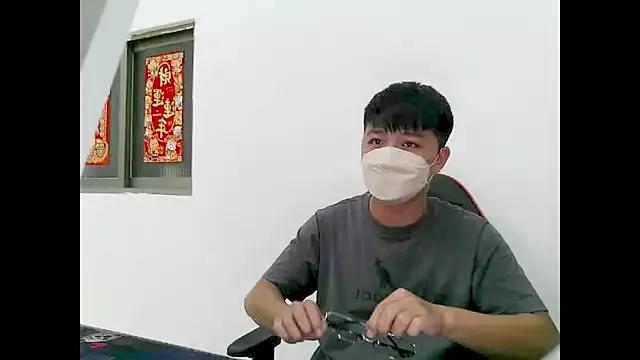 zhu000000 from StripChat